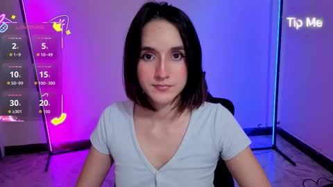 Snapshot of xmialozanoxx chatting on October 2025 08:48:01 AM MiaLozano online show from October 2025 08:48:01 AM