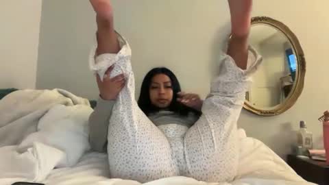 xndylv online show from October 2025 06:02:02 AM