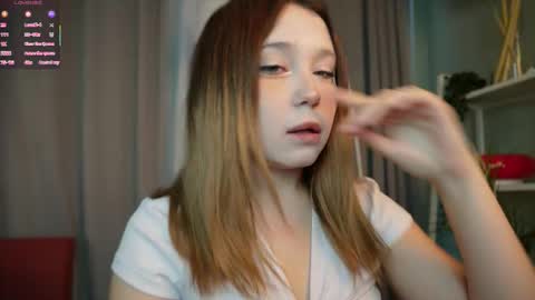 Snapshot of xohanna chatting on November 2025 06:56:02 AM Milana online show from November 2025 06:56:02 AM