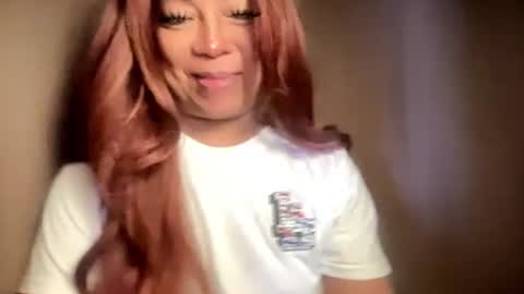 Lovely online show from February 2026 02:21:02 AM