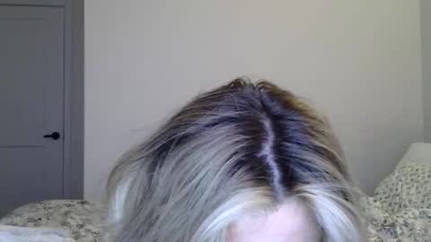 Lacey Loo online show from May 2026 01:44:01 AM