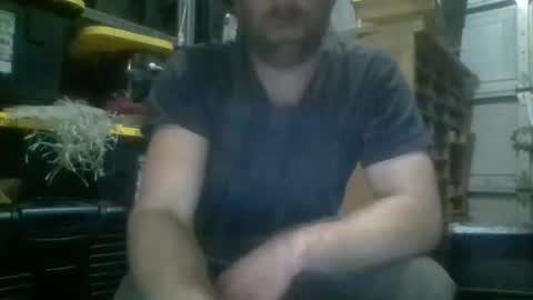 Snapshot of xploringus1 chatting on November 2025 11:42:02 AM Xploringus online show from November 2025 11:42:02 AM