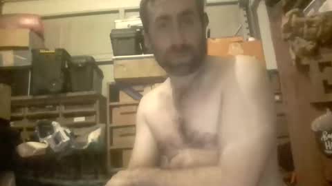 Snapshot of xploringus1 chatting on December 2025 08:29:02 AM Xploringus online show from December 2025 08:29:02 AM