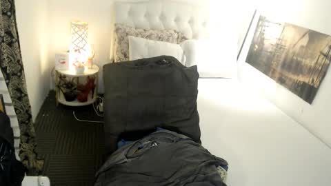 address me as QUEEN  NINA  A Little Bit  of ANGELIC FACE with a Wild Demonic Side online show from February 2026 09:08:02 PM