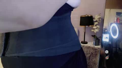 xsabbylicious69 online show from February 2026 05:47:02 AM