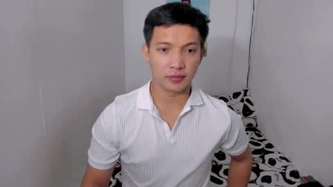 Snapshot of xsebastian19 chatting on December 2024 04:38:02 PM xsebastian19 online show from December 2024 04:38:02 PM