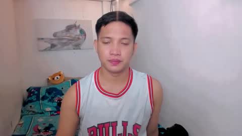 Snapshot of xsebastian19 chatting on April 2026 05:18:01 PM xsebastian19 online show from April 2026 05:18:01 PM