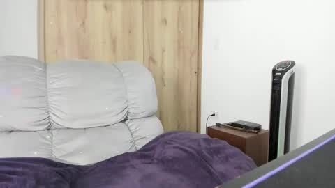 Hellen Sofia instagram hellen5546 online show from April 2026 12:39:01 PM