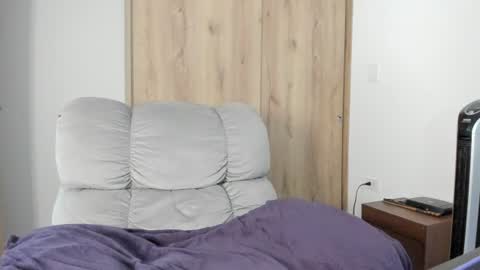 Hellen Sofia instagram hellen5546 online show from July 2026 01:17:01 PM