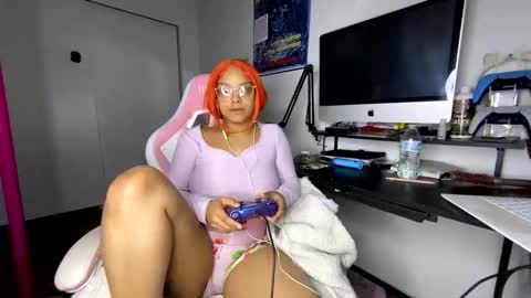 xStarGazingx online show from March 2026 04:49:01 AM