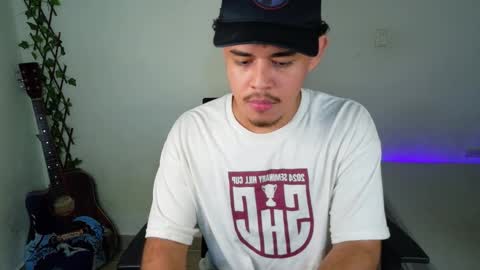 Snapshot of xtranherr chatting on February 2026 01:54:01 AM xtranherr online show from February 2026 01:54:01 AM