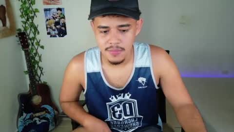 Snapshot of xtranherr chatting on April 2026 01:03:01 AM xtranherr online show from April 2026 01:03:01 AM