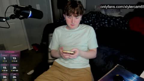 xtylercam69 online show from February 2026 12:51:02 AM