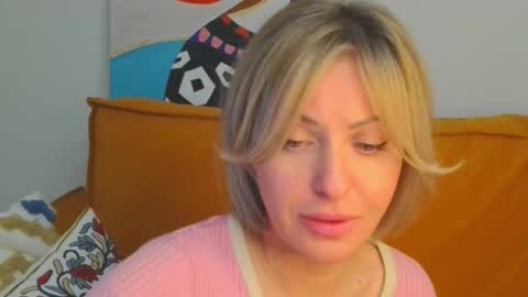 xvaleriax0 online show from February 2026 04:12:02 PM