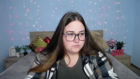 Snapshot of xx_daniella_xx chatting on January 2025 12:06:02 AM xx daniella xx online show from January 2025 12:06:02 AM