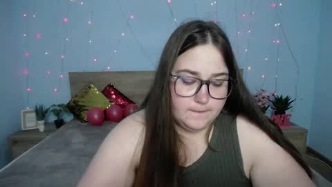 Snapshot of xx_daniella_xx chatting on January 2025 06:12:01 AM xx daniella xx online show from January 2025 06:12:01 AM