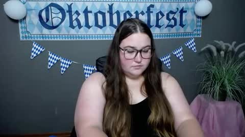 Snapshot of xx_daniella_xx chatting on October 2025 07:51:01 AM xx daniella xx online show from October 2025 07:51:01 AM