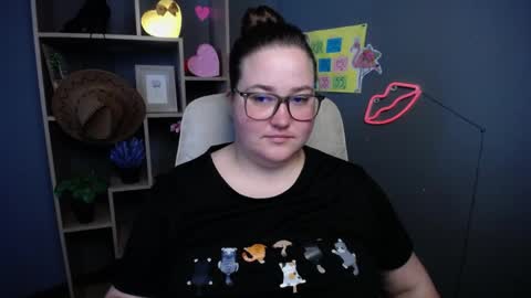 Snapshot of xx_daniella_xx chatting on May 2026 06:32:03 AM xx daniella xx online show from May 2026 06:32:03 AM