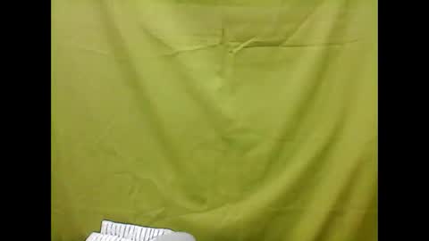 Snapshot of xx_winwin_xx chatting on November 2025 06:13:01 AM Mariel online show from November 2025 06:13:01 AM