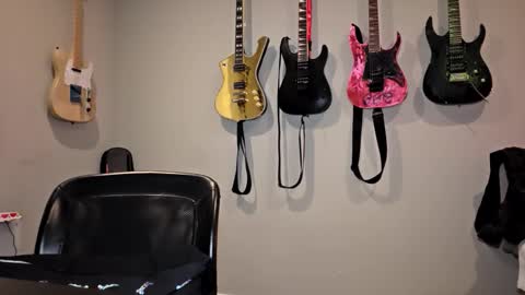 XxBADCATxX online show from November 2025 03:39:02 AM