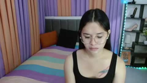 Snapshot of xxbigcockchloexx chatting on November 2025 06:02:02 AM CHLOES ROOM online show from November 2025 06:02:02 AM