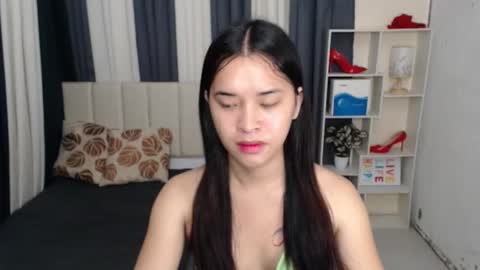 Snapshot of xxbigcockchloexx chatting on November 2025 09:56:02 AM CHLOES ROOM online show from November 2025 09:56:02 AM