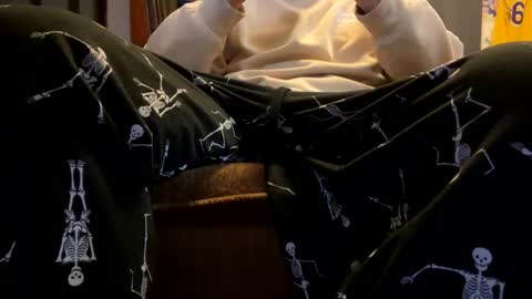 Snapshot of xxbuddhaboiiixx chatting on December 2024 01:03:01 AM xSlayzx online show from December 2024 01:03:01 AM