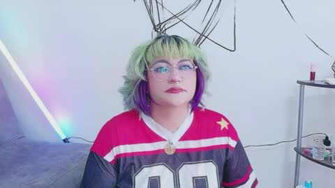 Snapshot of xxgreengoodxx chatting on May 2026 06:45:02 PM xxgreengoodxx online show from May 2026 06:45:02 PM