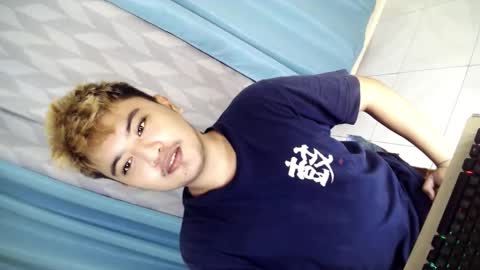 Loyd online show from November 2025 10:30:01 PM