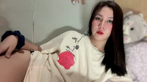 Dyanna Zulla online show from June 2026 01:55:01 PM