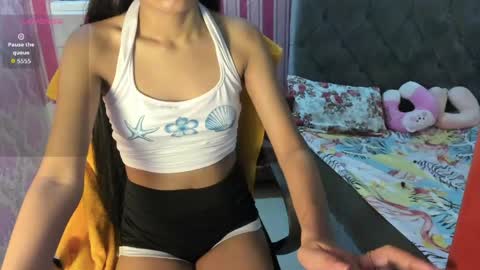 Snapshot of xxkayjeanxx chatting on May 2026 05:43:02 PM Aya online show from May 2026 05:43:02 PM