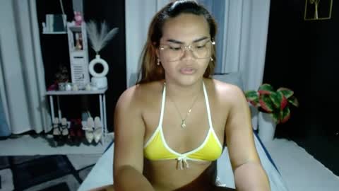 Kylie Smith online show from June 2026 09:32:02 PM