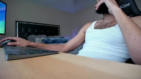 Snapshot of xxlrollingpapers chatting on June 2026 11:14:01 PM xxlrollingpapers online show from June 2026 11:14:01 PM