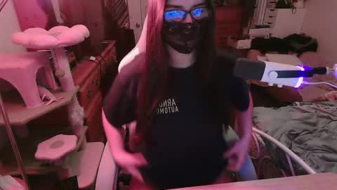 Snapshot of xxpreachersdaughterxx chatting on February 2026 04:27:02 AM coco online show from February 2026 04:27:02 AM