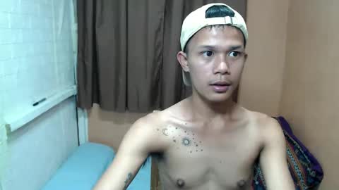 xxronnie online show from March 2026 01:53:02 AM