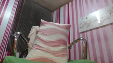 xxrowenatastycockforyouxx online show from February 2025 09:51:02 AM