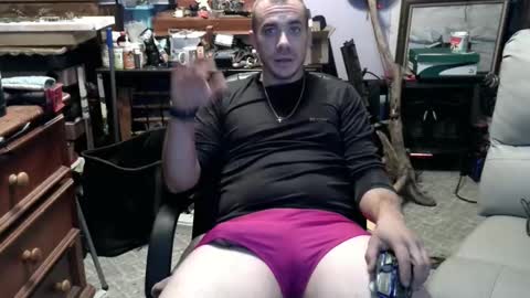 Snapshot of xxscubastevexxx chatting on November 2025 01:00:02 AM xxScubaStevexx online show from November 2025 01:00:02 AM