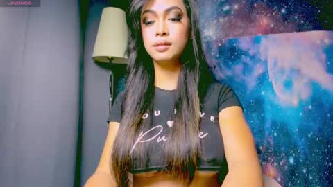 Snapshot of xxsexyandhotxx chatting on January 2025 10:08:02 PM Lara online show from January 2025 10:08:02 PM