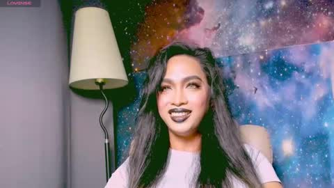 Snapshot of xxsexyandhotxx chatting on February 2025 10:36:02 PM Lara online show from February 2025 10:36:02 PM