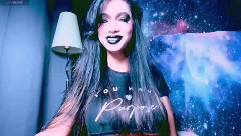 Snapshot of xxsexyandhotxx chatting on February 2025 11:26:02 PM Lara online show from February 2025 11:26:02 PM