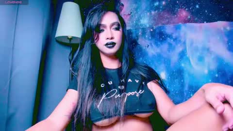 Snapshot of xxsexyandhotxx chatting on February 2025 02:31:01 AM Lara online show from February 2025 02:31:01 AM