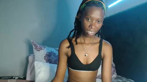 xxsexytalia28 online show from February 2026 09:21:02 AM
