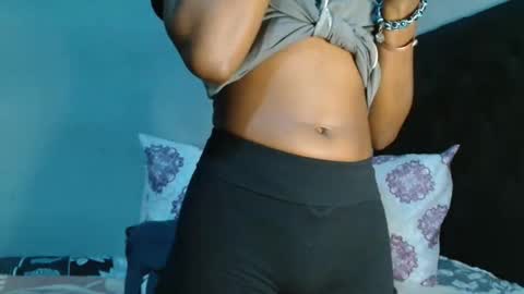 xxsexytalia28 online show from March 2026 07:42:01 PM
