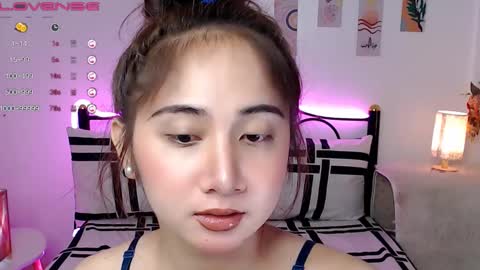 Pau Madrigal online show from December 2024 04:19:01 PM