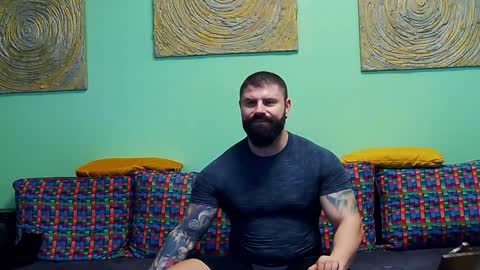 Snapshot of xxtreamleonard chatting on January 2025 08:13:02 AM Xtream Leonard online show from January 2025 08:13:02 AM