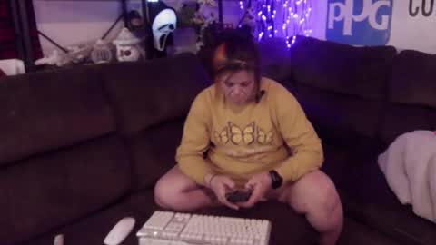 CaliRaeMaxXx online show from February 2025 04:37:01 PM