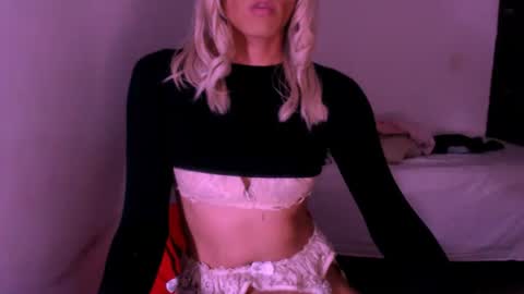 Chiara online show from April 2026 02:23:02 AM