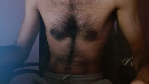 Snapshot of xxxcool_dude chatting on November 2025 01:40:01 AM Prince online show from November 2025 01:40:01 AM