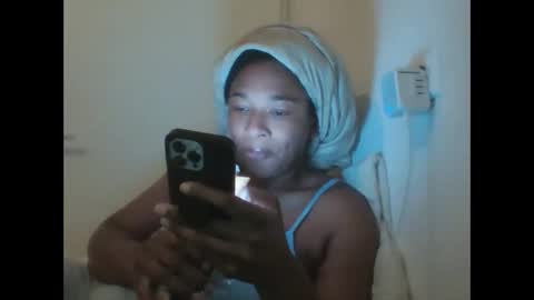 Danielle online show from April 2026 07:30:02 PM