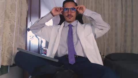 Snapshot of xxxhome_alonexxx chatting on October 2025 07:56:02 PM Kev online show from October 2025 07:56:02 PM